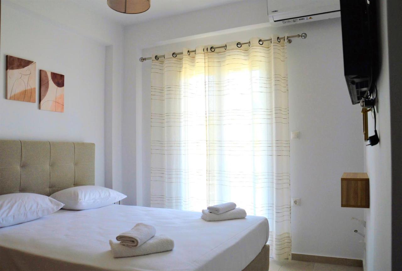 Α & D Perikleous Apartments Kastro-Kyllini ภายนอก รูปภาพ