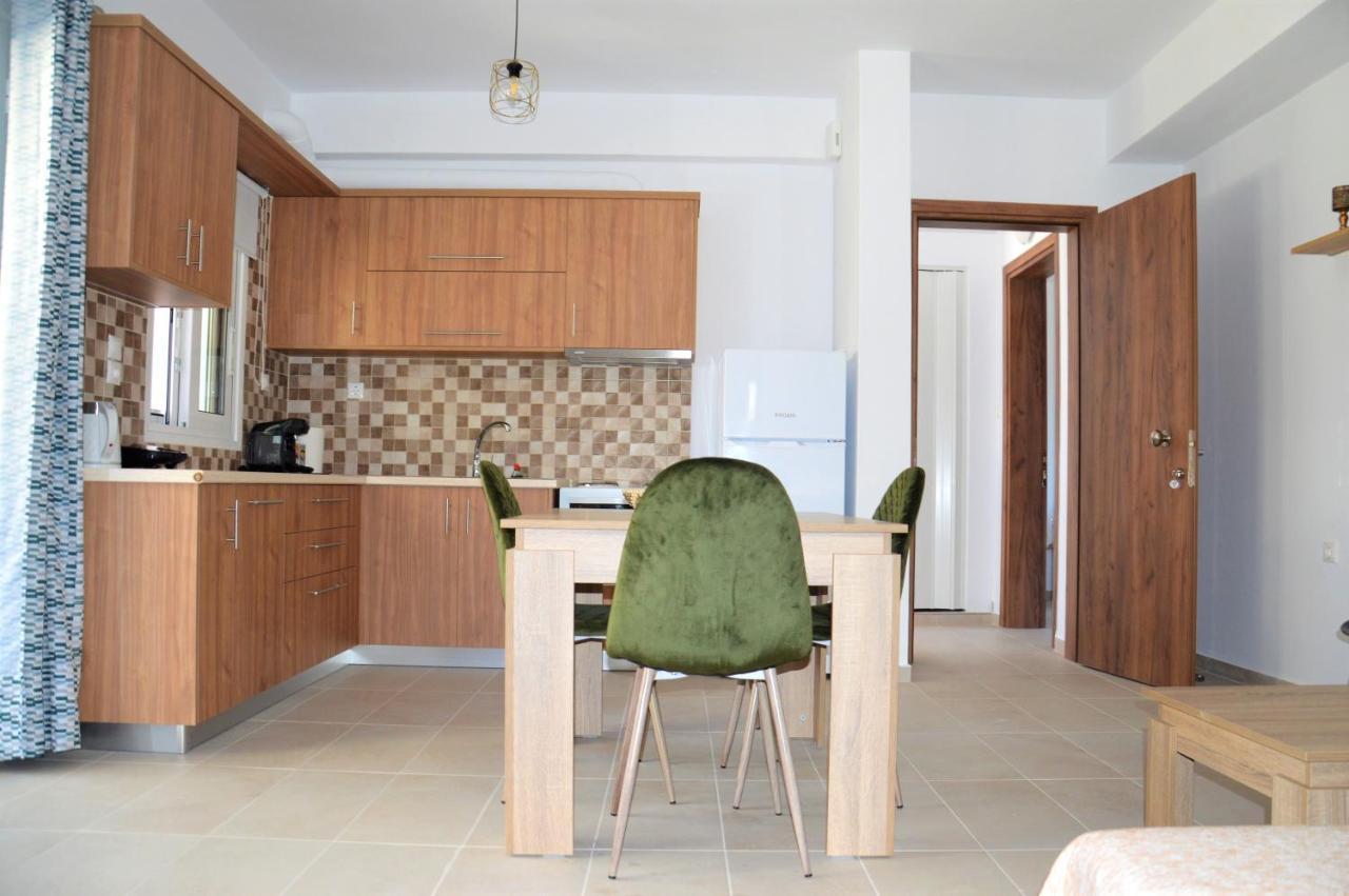 Α & D Perikleous Apartments Kastro-Kyllini ภายนอก รูปภาพ
