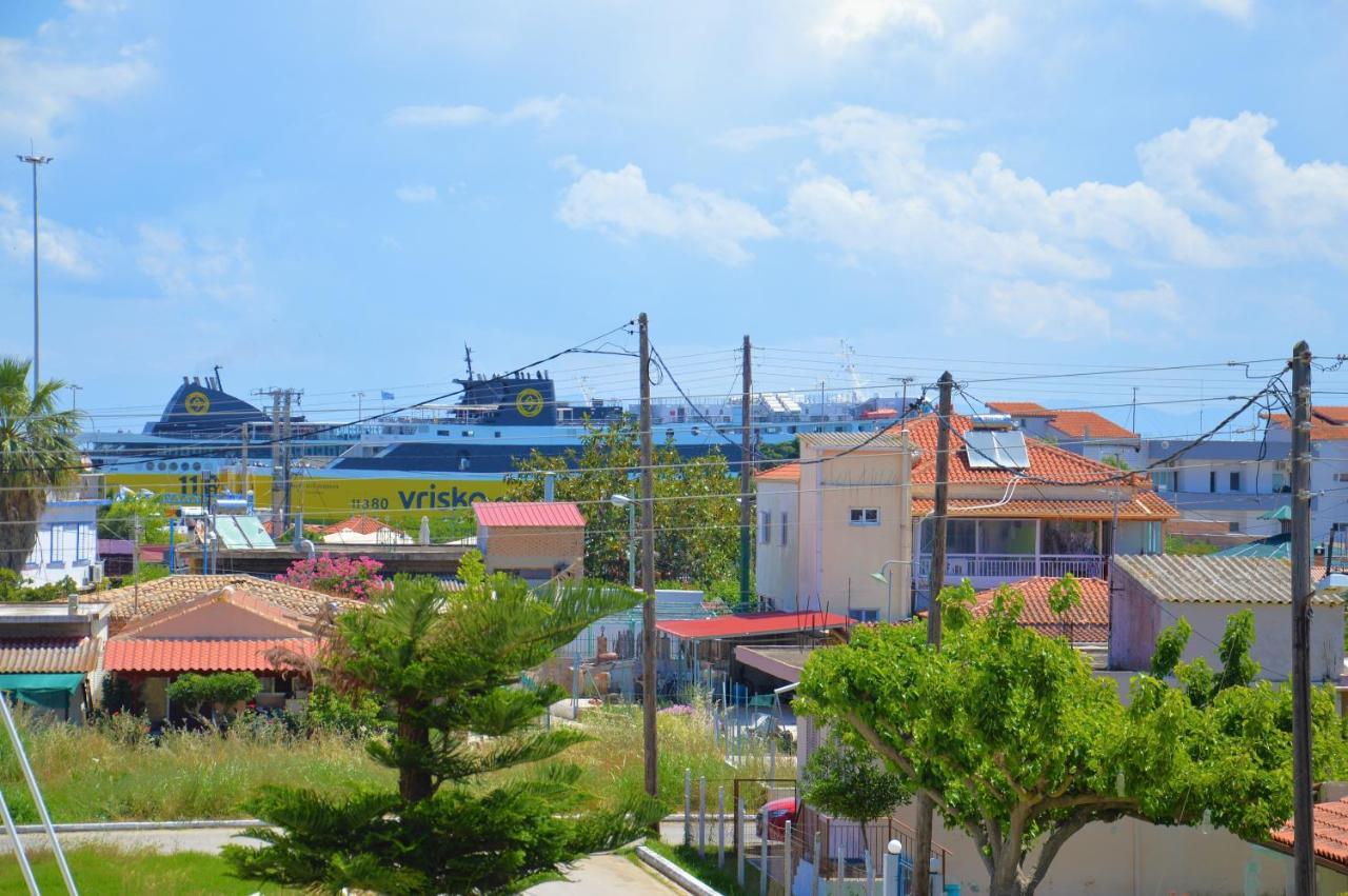 Α & D Perikleous Apartments Kastro-Kyllini ภายนอก รูปภาพ